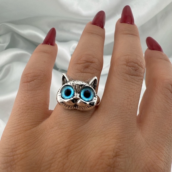 Silver cat blue eyes adjustable size Band Ring - Picture 6 of 8